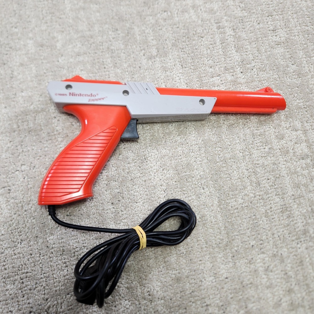 Nintendo Zapper NES-005 Orange Light Gun Controller 1985 Authentic OEM Japan